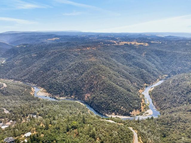 100 Aeolia Dr, Auburn, CA 95603
