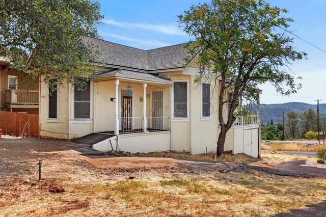 100 Aeolia Dr, Auburn, CA 95603