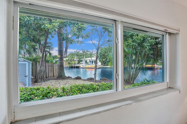 2949 NE 1st Ave, Wilton Manors, FL 33334