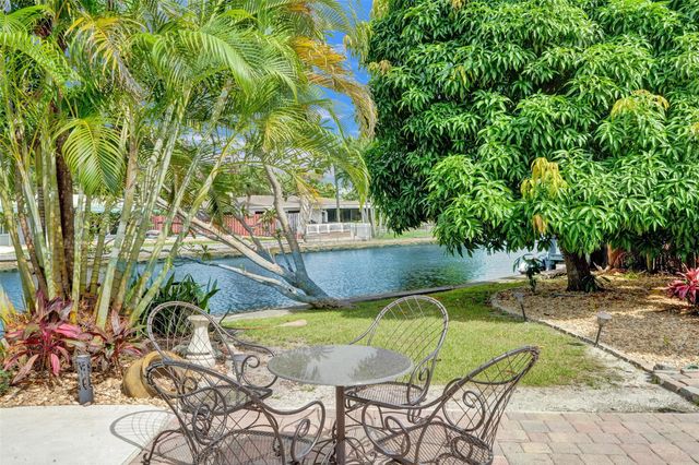2949 NE 1st Ave, Wilton Manors, FL 33334