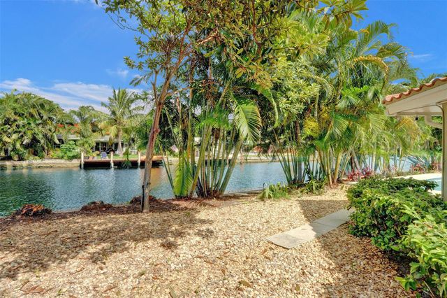 2949 NE 1st Ave, Wilton Manors, FL 33334