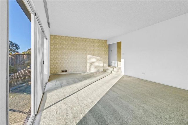 15175 Oak Hills Drive, Salinas, CA 93907