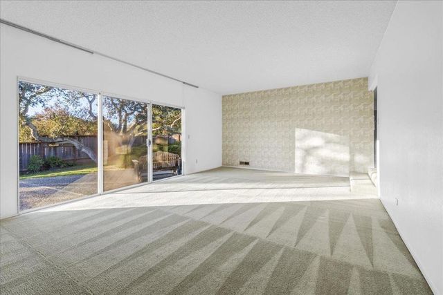 15175 Oak Hills Drive, Salinas, CA 93907