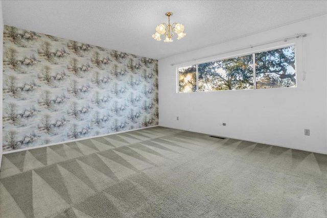 15175 Oak Hills Drive, Salinas, CA 93907