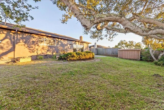 15175 Oak Hills Drive, Salinas, CA 93907