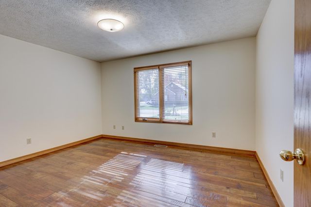 925 Gene Taylor Drive, Carthage, MO 64836