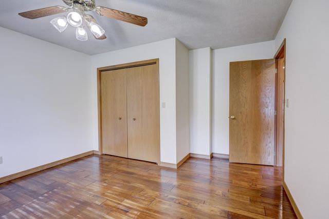 925 Gene Taylor Drive, Carthage, MO 64836