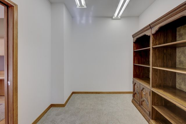 925 Gene Taylor Drive, Carthage, MO 64836