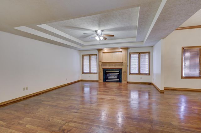 925 Gene Taylor Drive, Carthage, MO 64836