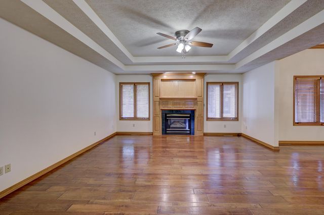 925 Gene Taylor Drive, Carthage, MO 64836