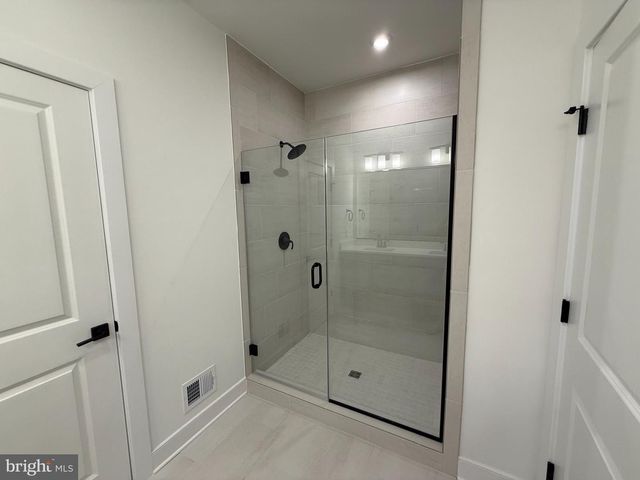 10824 CEDAR AVE, Fairfax, VA 22030