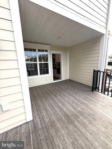 10824 CEDAR AVE, Fairfax, VA 22030