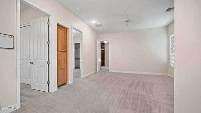 5263 S JOSHUA TREE Lane, Gilbert, AZ 85298