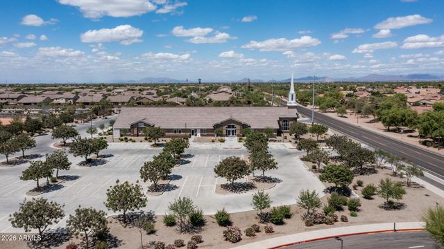 5263 S JOSHUA TREE Lane, Gilbert, AZ 85298