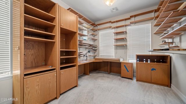 5263 S JOSHUA TREE Lane, Gilbert, AZ 85298