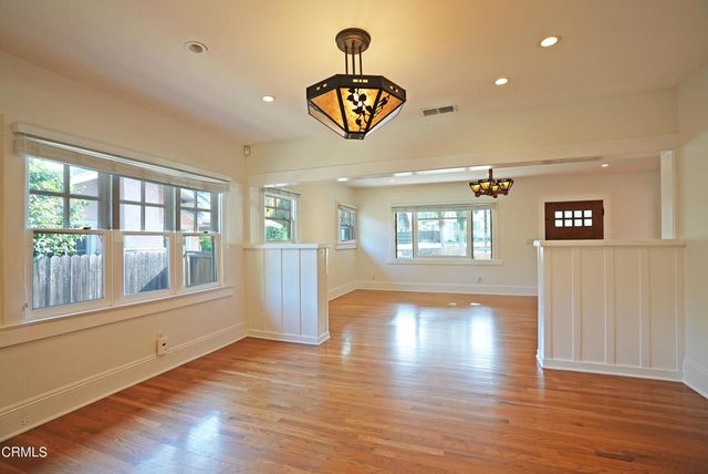 970 N El Molino Avenue, Pasadena, CA 91104