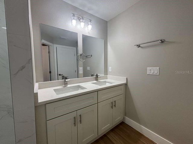 1884 W QUAKER LANE, Citrus Springs, FL 34434