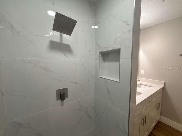 1884 W QUAKER LANE, Citrus Springs, FL 34434