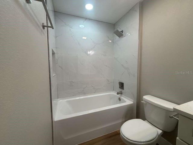 1884 W QUAKER LANE, Citrus Springs, FL 34434