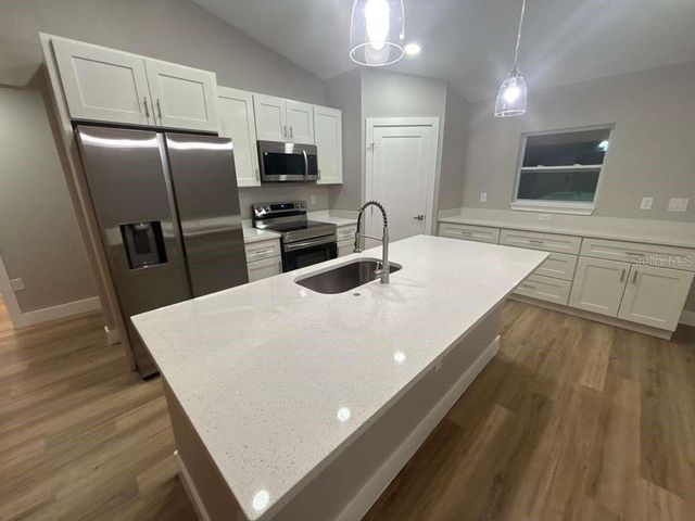 1884 W QUAKER LANE, Citrus Springs, FL 34434