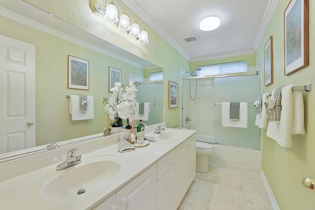 6409 Brook Hollow Cir, Stockton, CA 95219