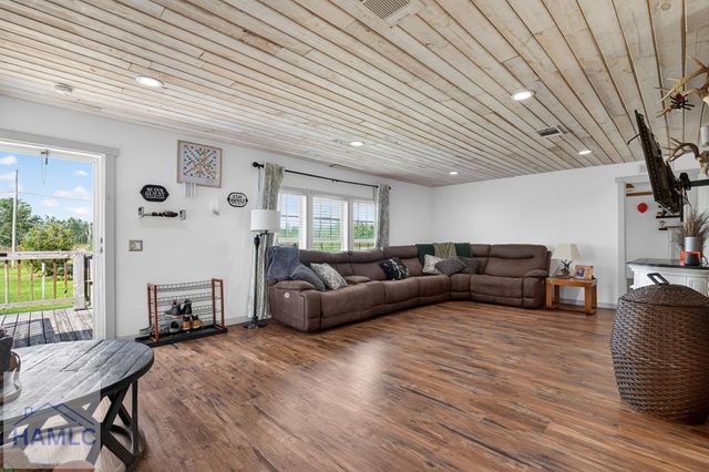 11834 Hwy 23, Glennville, GA 30427