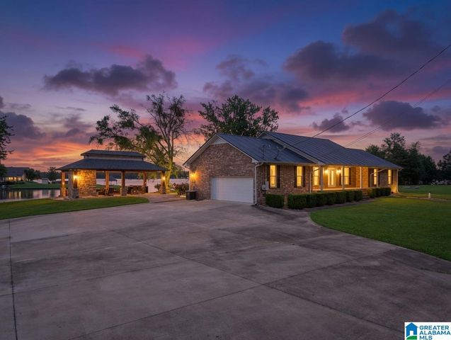 518 COVES POINT DRIVE, Riverside, AL 35135