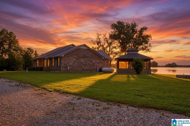 518 COVES POINT DRIVE, Riverside, AL 35135