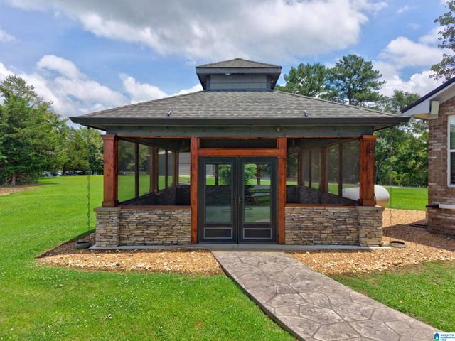518 COVES POINT DRIVE, Riverside, AL 35135