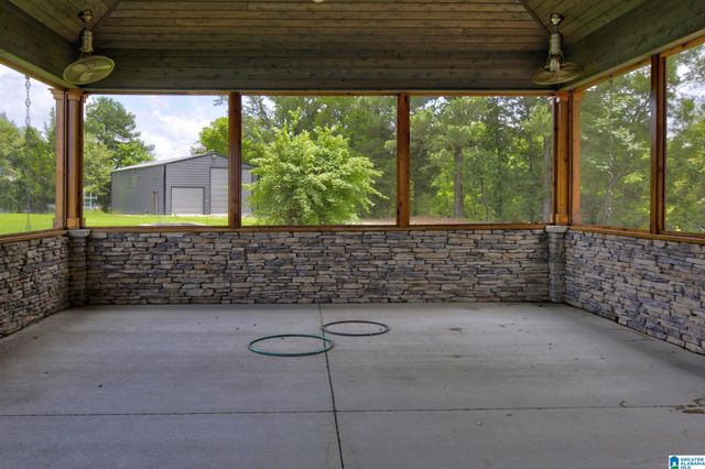 518 COVES POINT DRIVE, Riverside, AL 35135