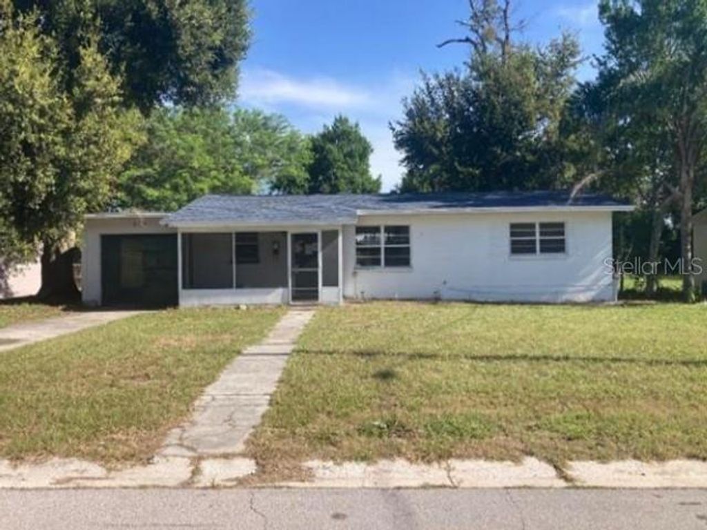 679 AVENUE L SE, Winter Haven, FL 33880