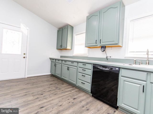 15901 PERKINS LN, Bowie, MD 20716