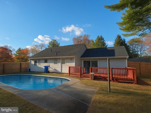 15901 PERKINS LN, Bowie, MD 20716