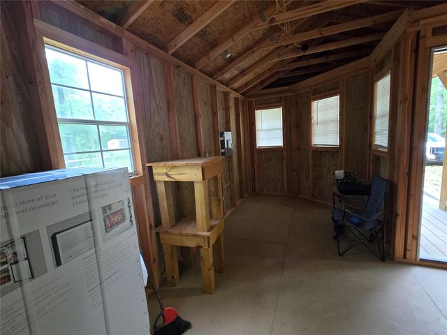 175 Cloverdale, Livingston, TX 77351