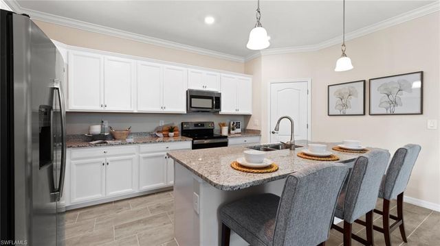 1617 Double Eagle TRL, Naples, FL 34120