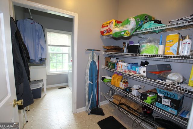 206 Long Leaf Trail, Byron, GA 31008