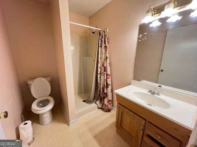 206 Long Leaf Trail, Byron, GA 31008