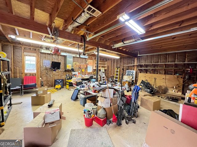 206 Long Leaf Trail, Byron, GA 31008