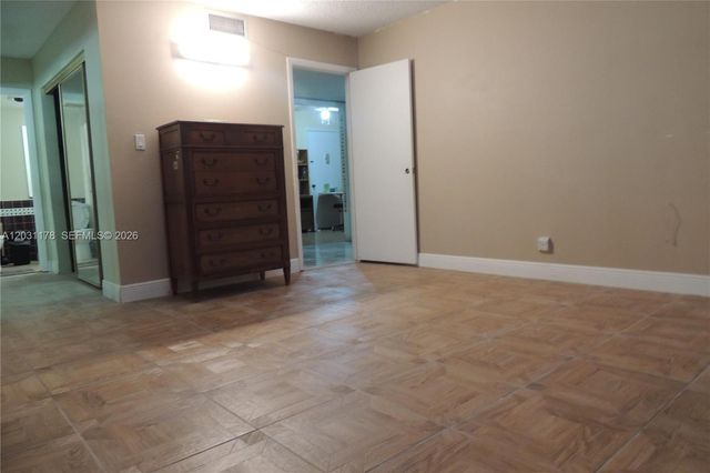 4880 NW 22nd Street 107, Lauderhill, FL 33313