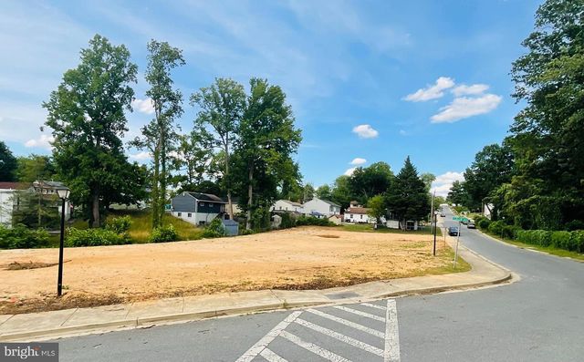 6602 BLACKLOG ST, Capitol Heights, MD 20743