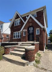 15820 Wisconsin Street, Detroit, MI 48238
