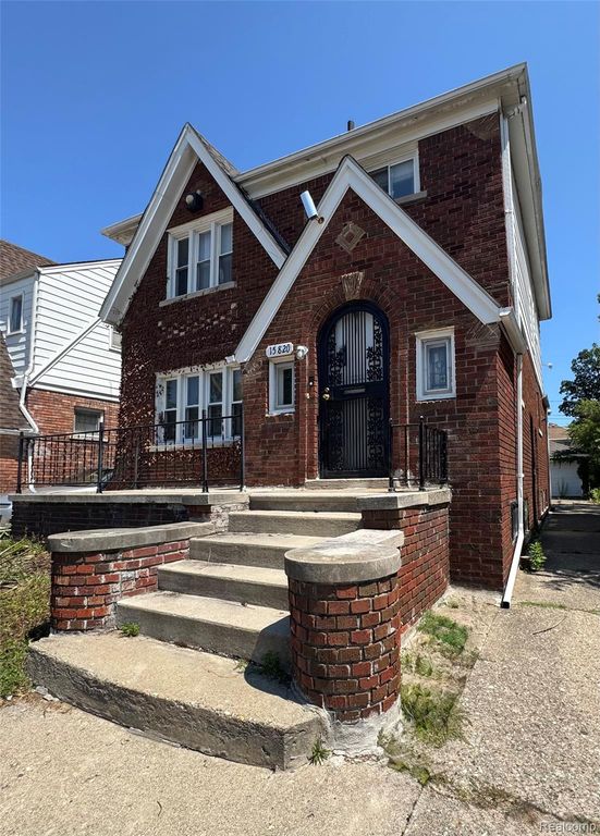 15820 Wisconsin Street, Detroit, MI 48238