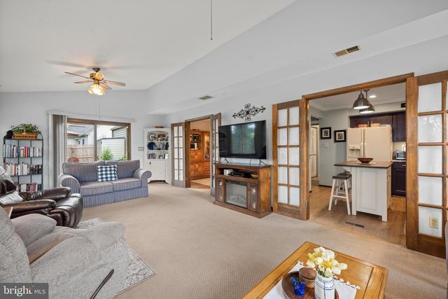 54 BRIGHTON RD, Westampton, NJ 08060
