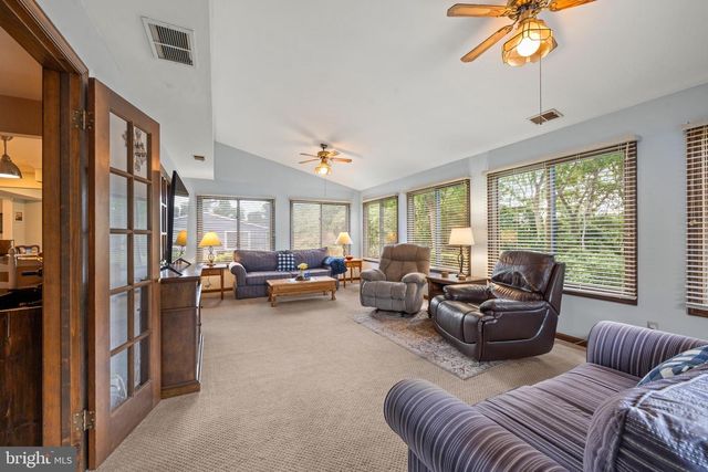 54 BRIGHTON RD, Westampton, NJ 08060