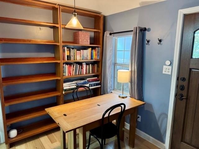 4214 Bellvue Ave B, Austin, TX 78756