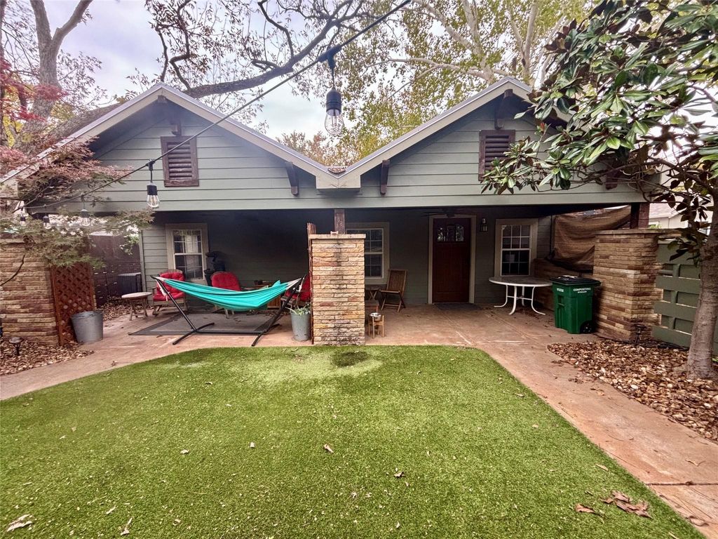 4214 Bellvue Ave B, Austin, TX 78756