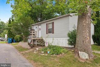 50 CEDARWOOD LN, Phoenixville, PA 19460