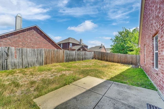 1913 Grand Fir Drive, Little Elm, TX 75068