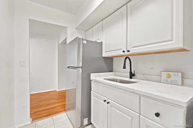 10 Franklin Avenue 3E, White Plains, NY 10601