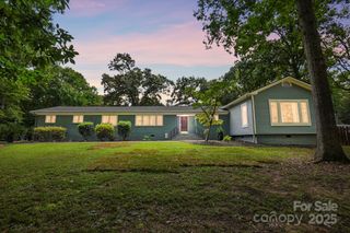 8139 Cedarbrook Drive, Charlotte, NC 28215